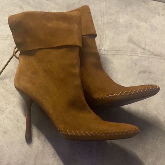Gucci brown whip-stitched pull on booties - Picture 1 of 5